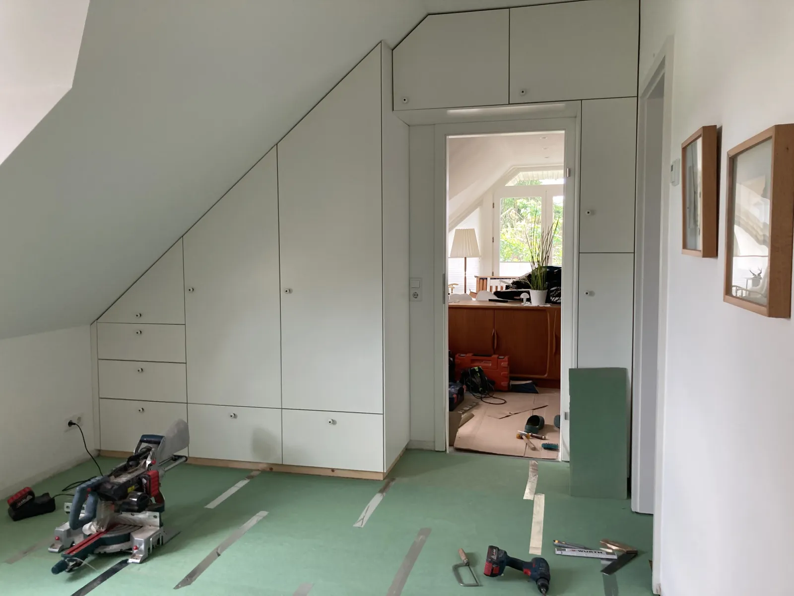Dachschrägenschrank